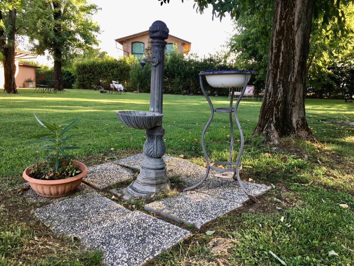 Societa Agricola Le More Agriturismo La Dondina Budrio  Exterior foto